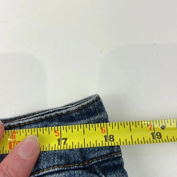 Wind  River Women's Flannel Lined Jeans - Picture 2 of 9